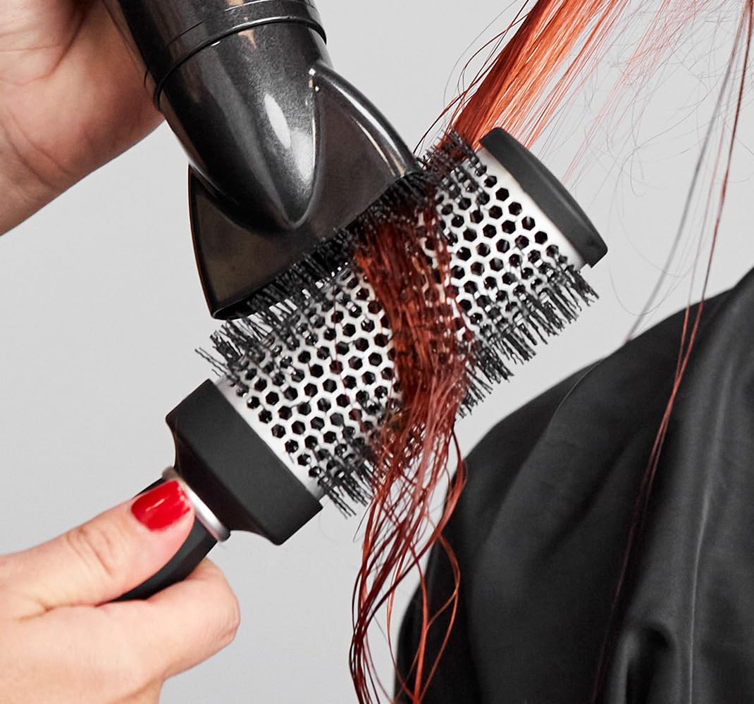 Paul Mitchell corkscrew vegan bristles detail for smoother, frizz-reduced finish