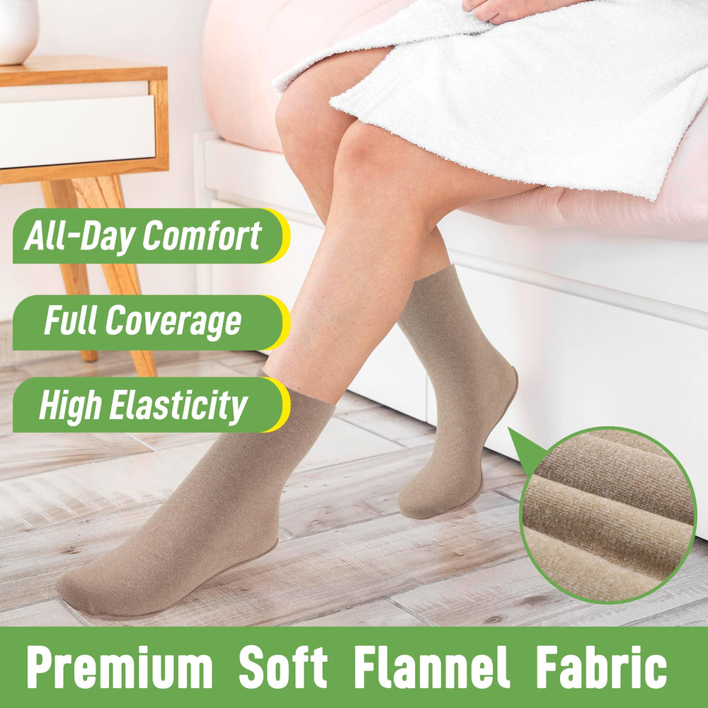 Paw Legend seamless stitching and label detail for durable, no-bunching benefit