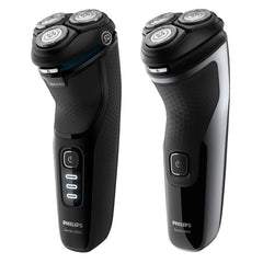 PHILIPS SH30 installed demonstration in hand showing easy tool-free replacement