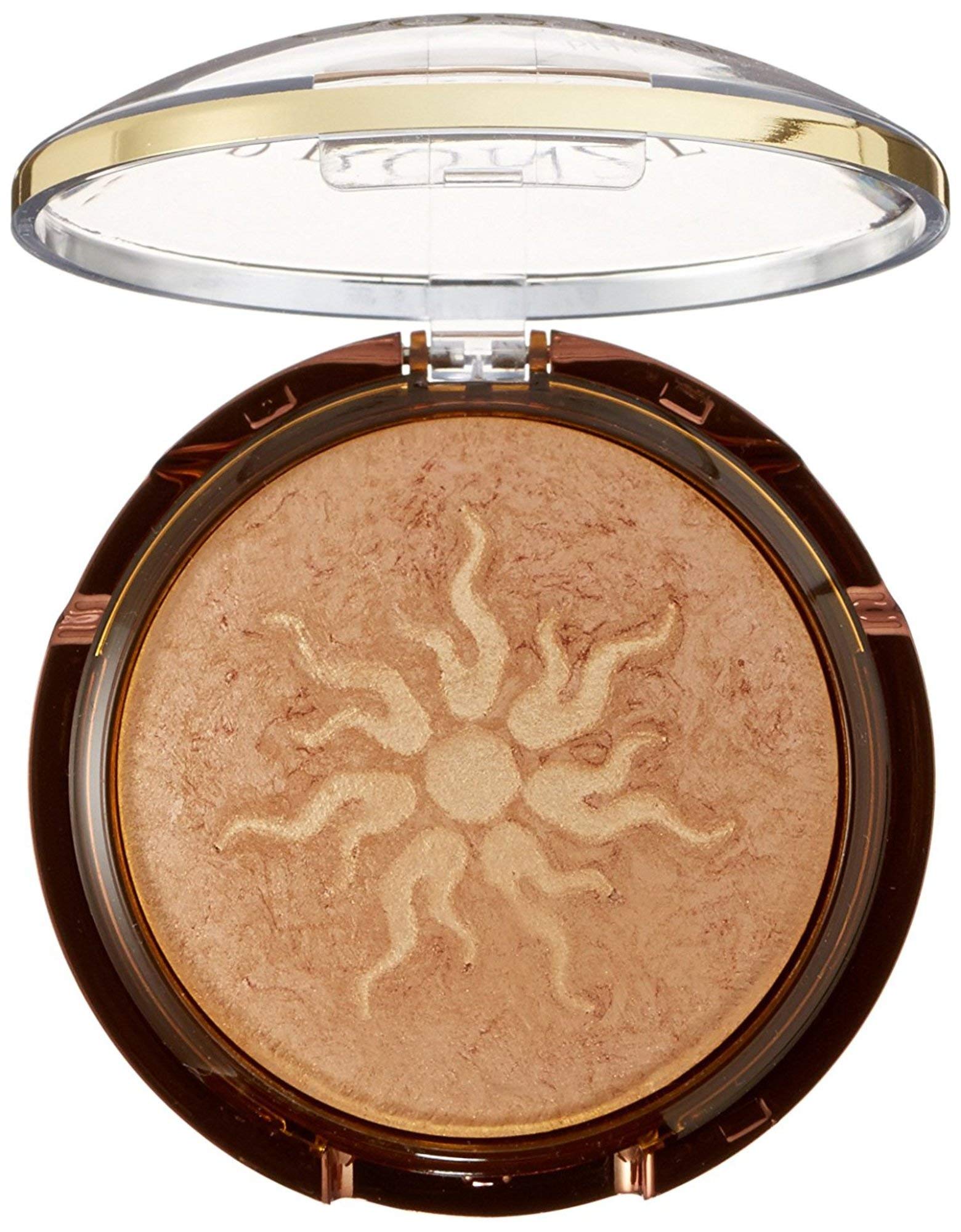 Physicians Formula close-up texture view highlighting smooth luminous finish