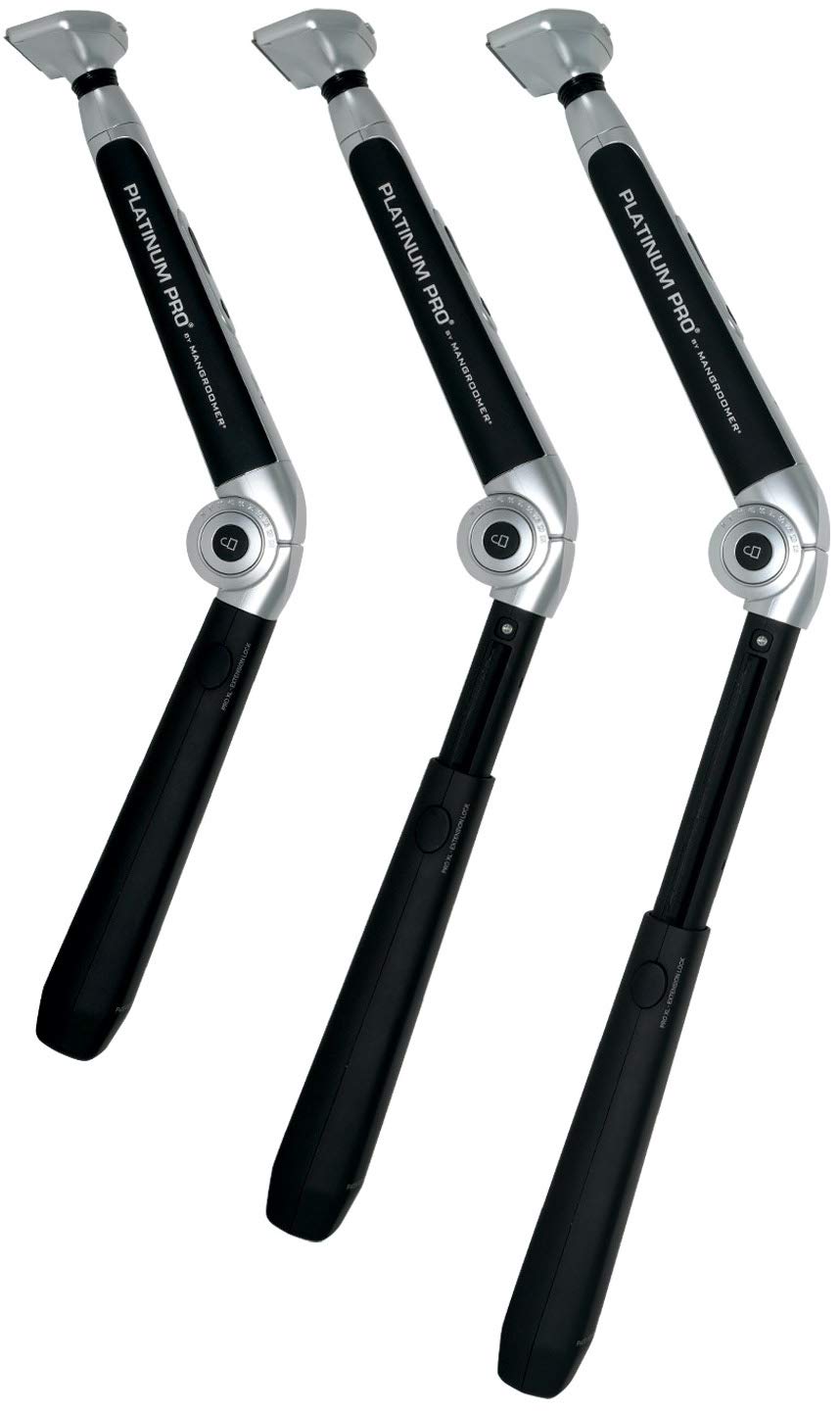 Platinum Pro in use on back illustrating self-shaving ease and complete coverage