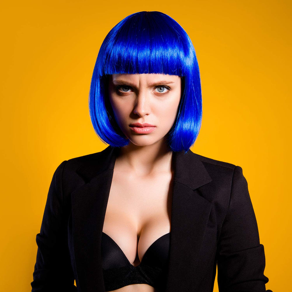 PLULON lifestyle shot at party showcasing wigs and glasses for instant festive looks