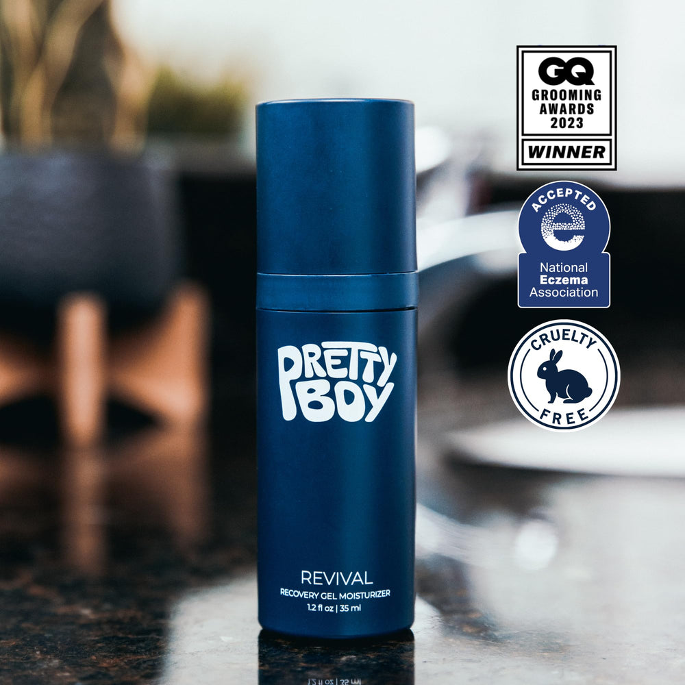 Prettyboy on bathroom shelf in lifestyle scene, fits active routines