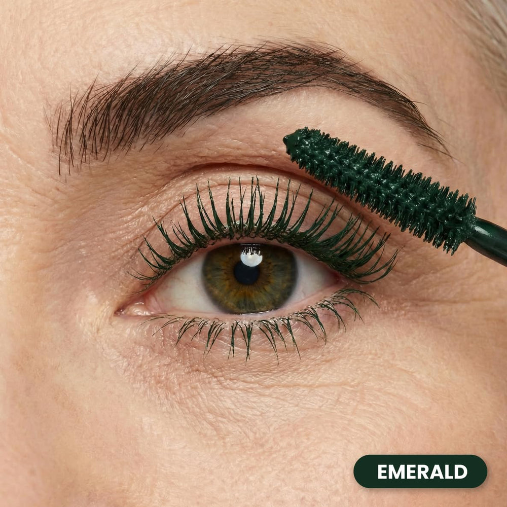 Prime Prometics formula swipe showing smooth texture and buildable volume