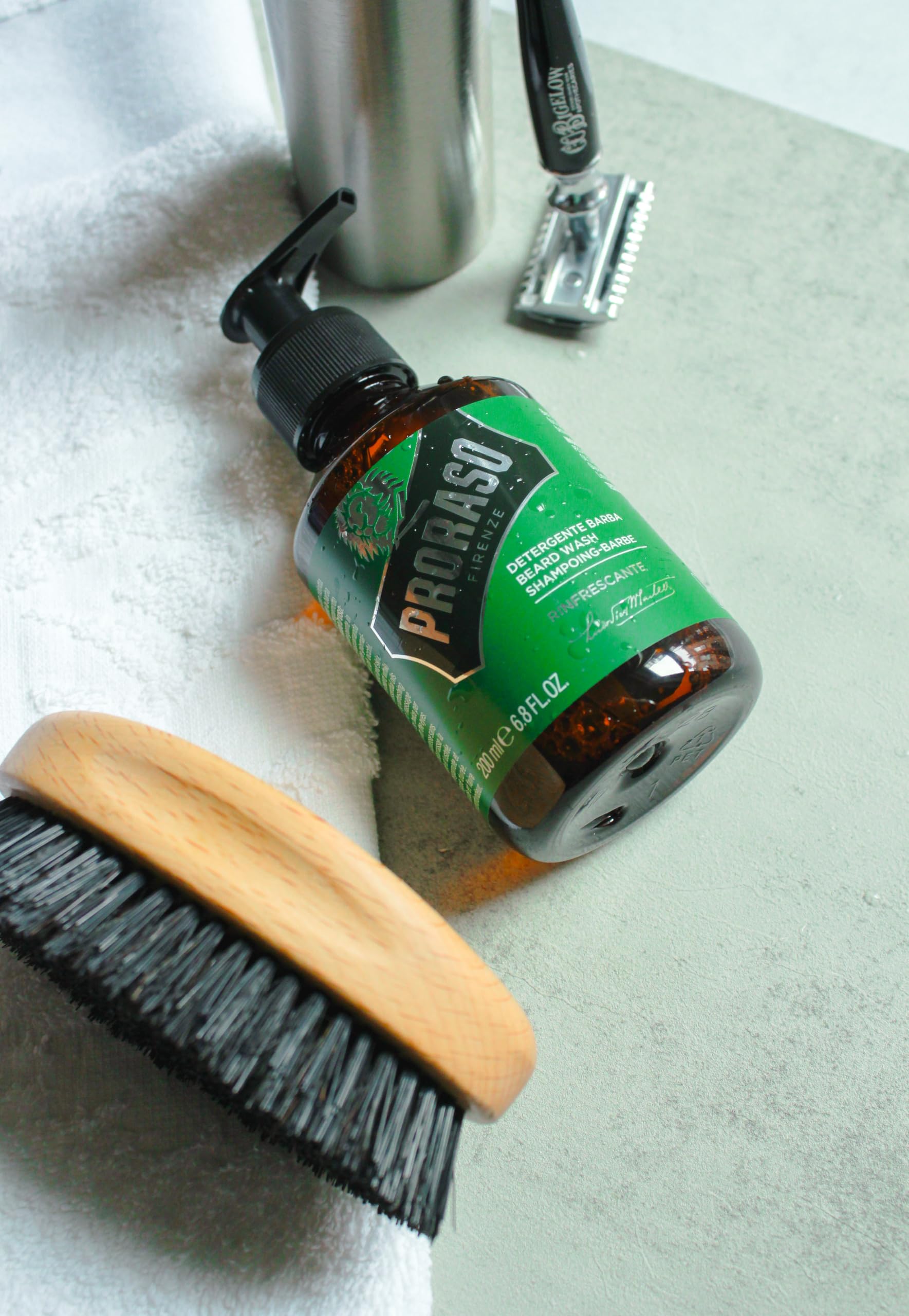 Proraso lather texture close-up showing gentle foam and softening effect