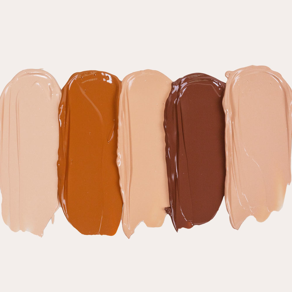 PÜR MINERALS before and after skin-evening effect visible