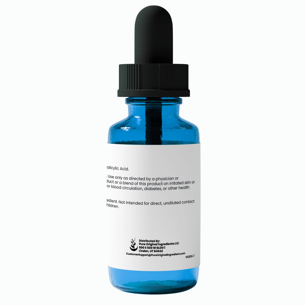 PURE ORIGINAL INGREDIENTS dropper detail demonstrating precise dropper control