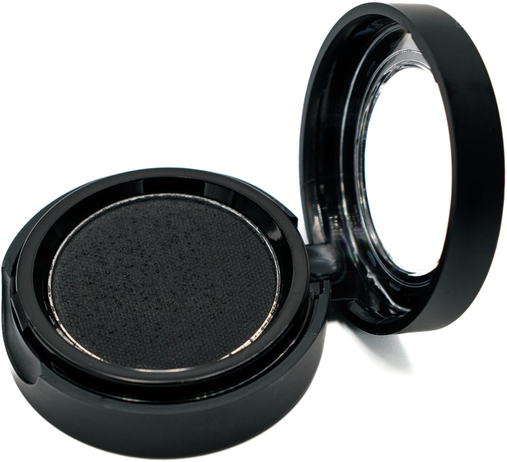 Pure Ziva applied with a damp liner brush demonstrating precise, bold eyeliner benefit