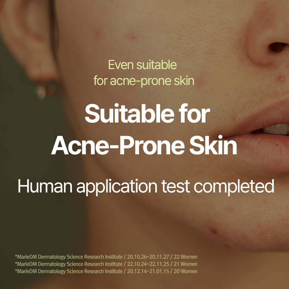 Pyunkang Yul serum dropper releasing clear serum demonstrating lightweight hydration