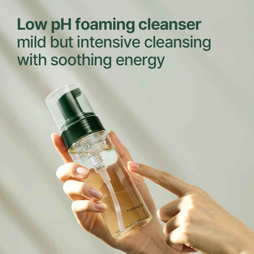 Pyunkang Yul foam texture close-up showing gentle lather and hydration
