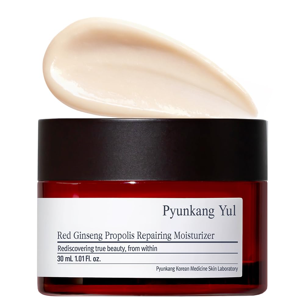 Pyunkang Yul jar open revealing cream texture, illustrating easy absorption benefit