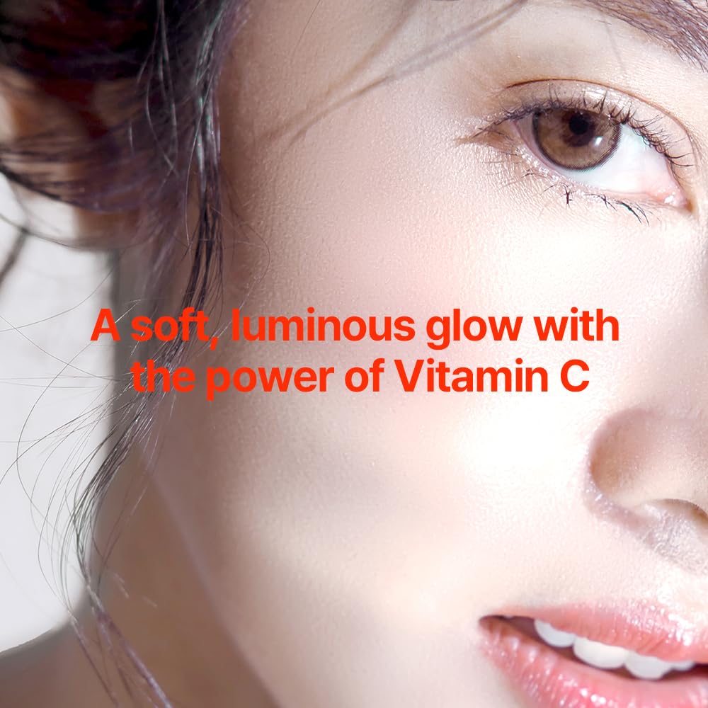 Pyunkang Yul vitamin C serum pipette dispensing drop for targeted brightening benefit