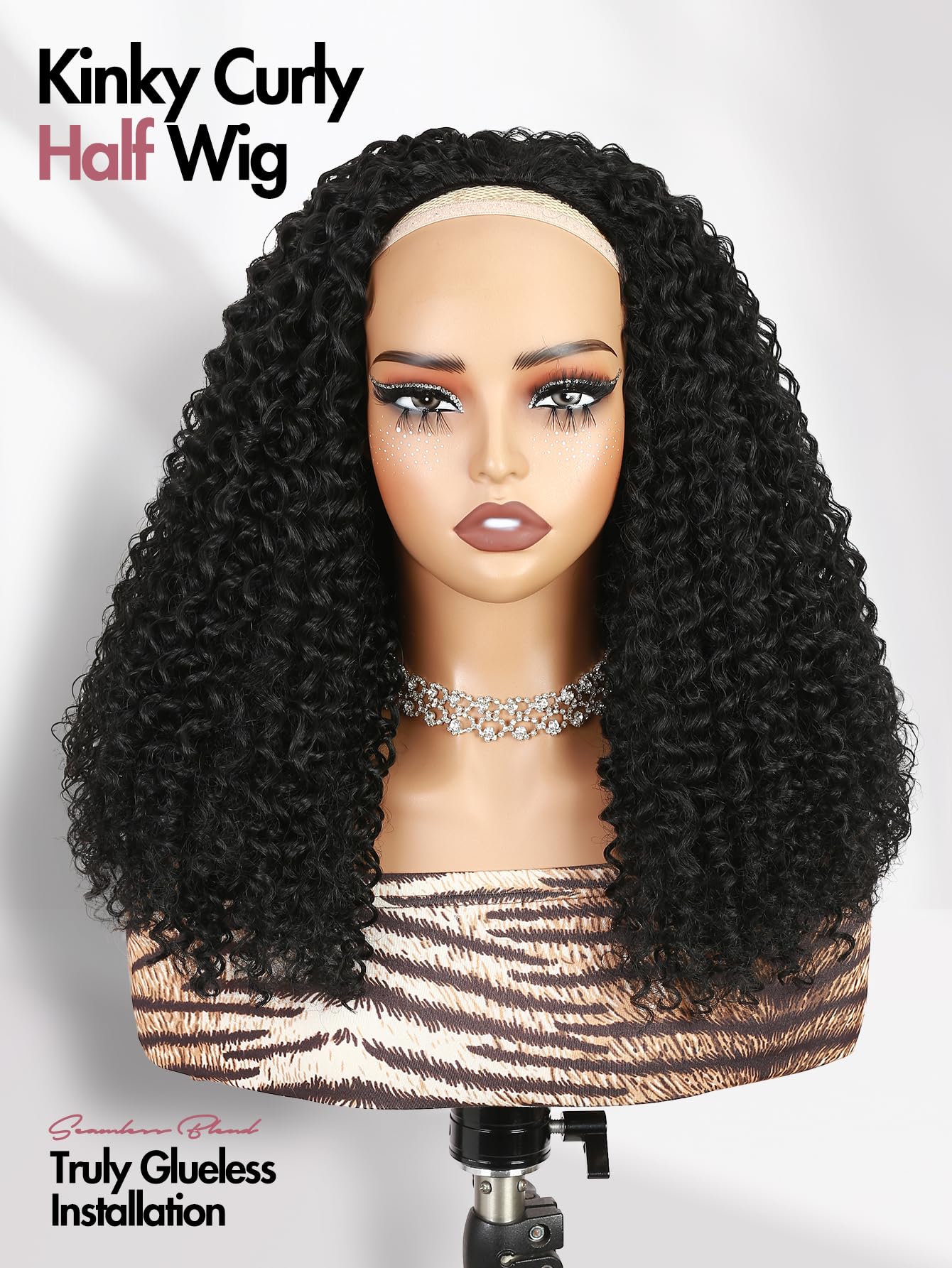 quickwig close-up of kinky curly texture for realistic blend