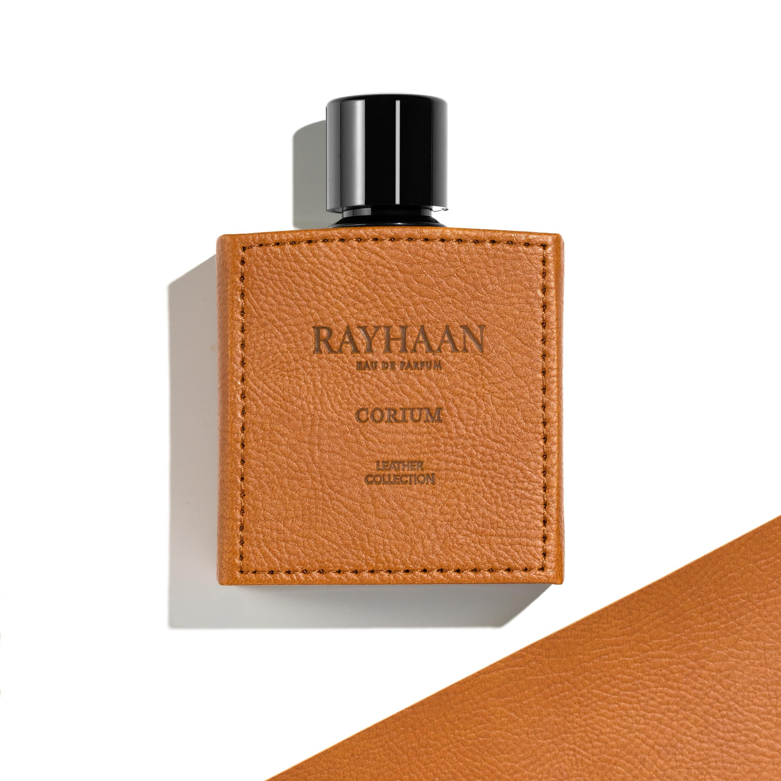 RAYHAAN Corium spray mist revealing fragrance texture and even application