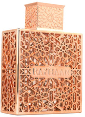 RAYHAAN Divine cap and spray detail demonstrating precise application benefit