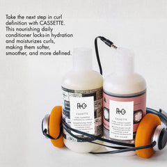 R+Co Cassette pump and cap detail highlighting easy dispensing and control