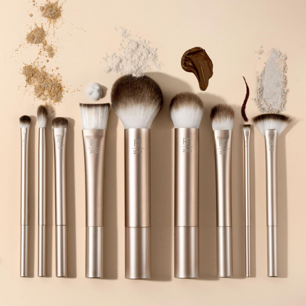 Real Techniques eye brushes shading and blending precise crease definition