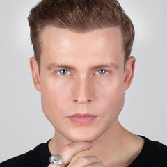 REFY brow sculpt in use application on model brows showing lifted laminated effect benefit