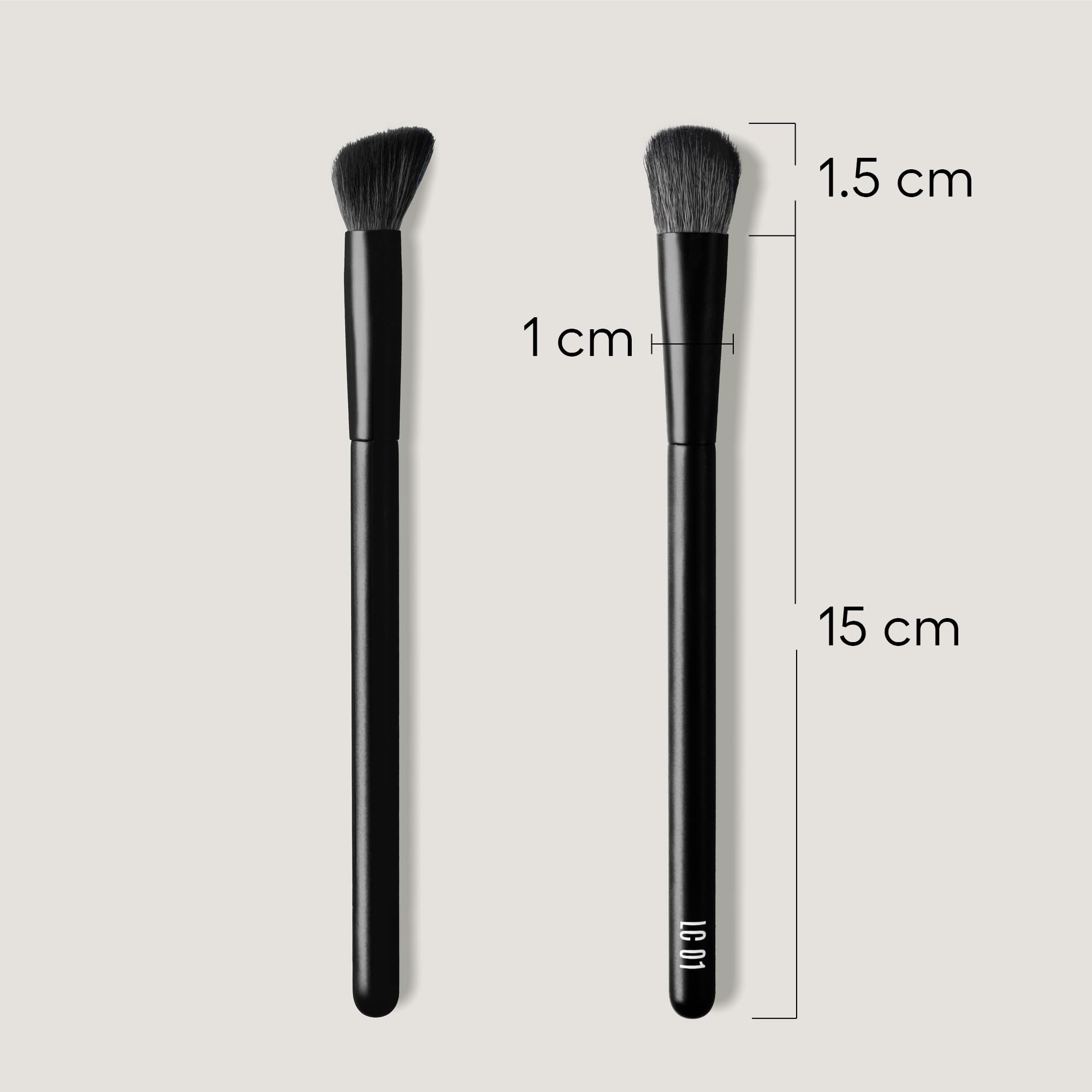 rephr LC 01 close-up of synthetic bristles for smooth product pickup