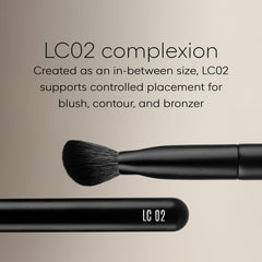 rephr LC 02 applying cream blush for natural seamless finish