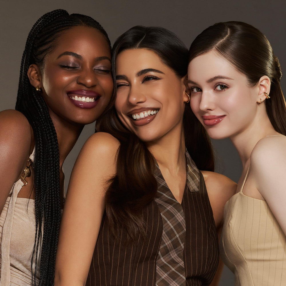 rom&nd lifestyle image of Sweet Fig worn in soft-glam look highlighting glossy dimension