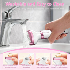 RUIM shaver rinsed under water to show IPX7 waterproof cleaning convenience