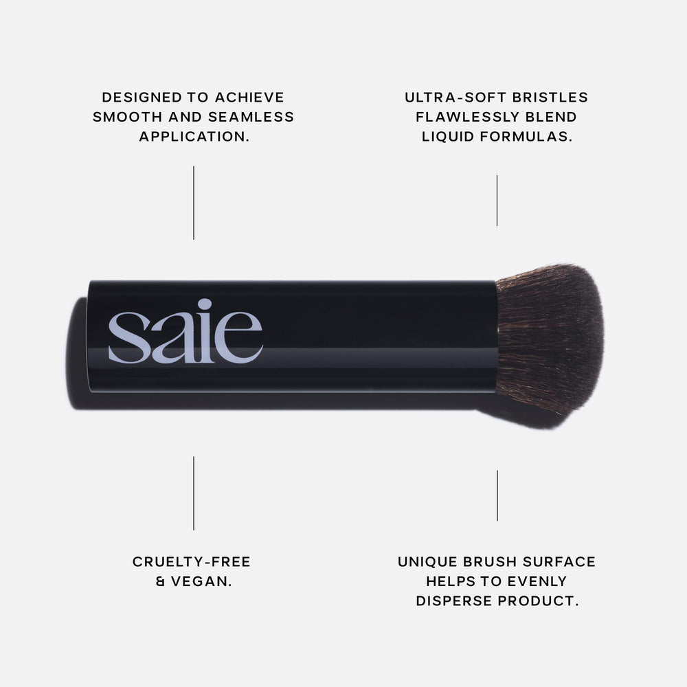 Saie brush bristle detail highlighting ultra-soft synthetic fibers for smooth blend