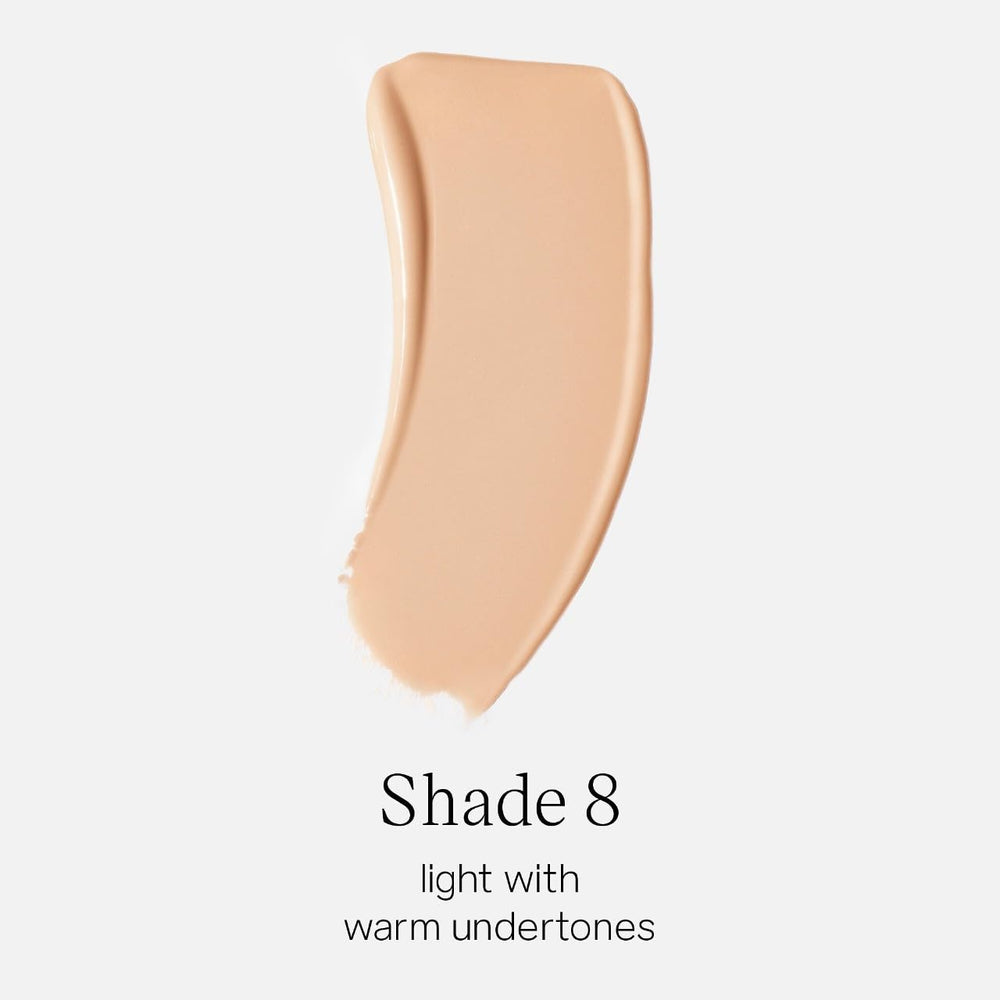Saie texture close-up showing serum consistency and smooth blend benefit