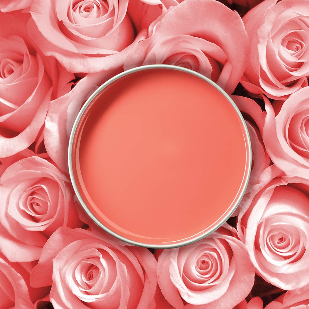 SATIN SMOOTH texture close-up revealing creamy wax consistency for effective grip