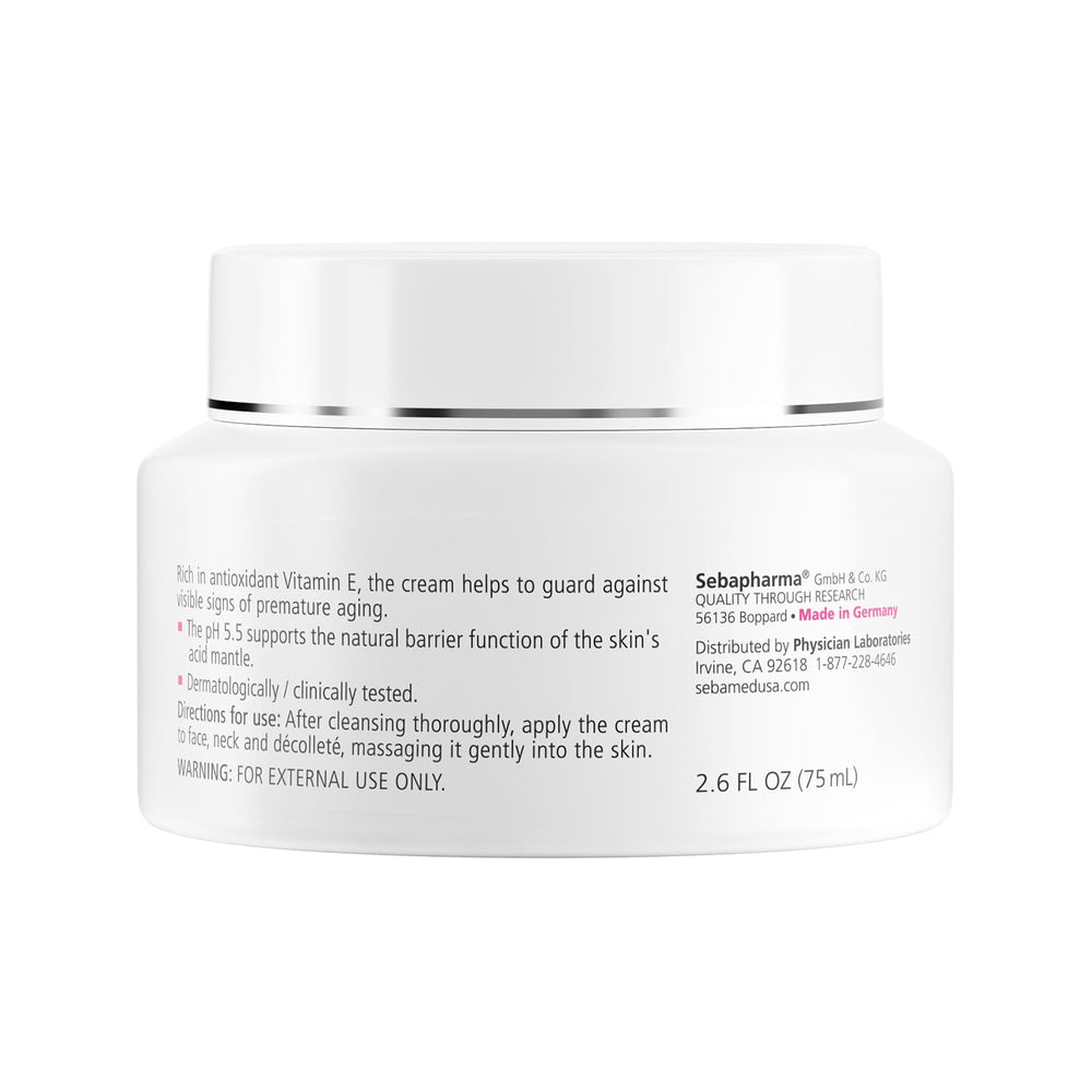 SEBAMED close-up texture of cream demonstrating lightweight absorption