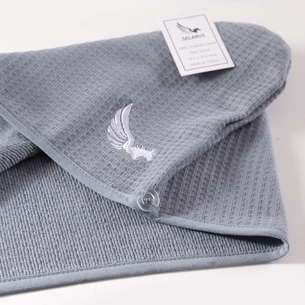 SELARUS folded turban in travel bag showing portability and fast-dry benefit
