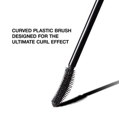 SELESTIA BEAUTY luxury gold-accented tube conveying premium appeal
