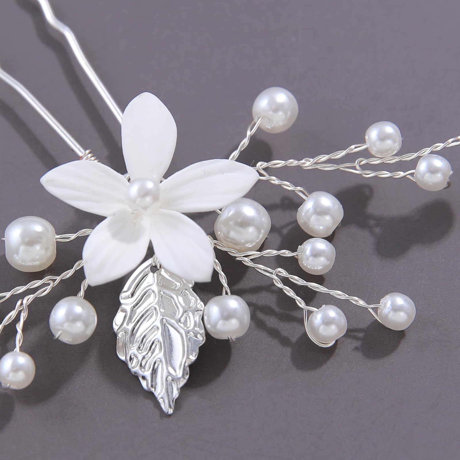 SELFCLOUD boxed set presented as gift-ready bridal accessory for parties