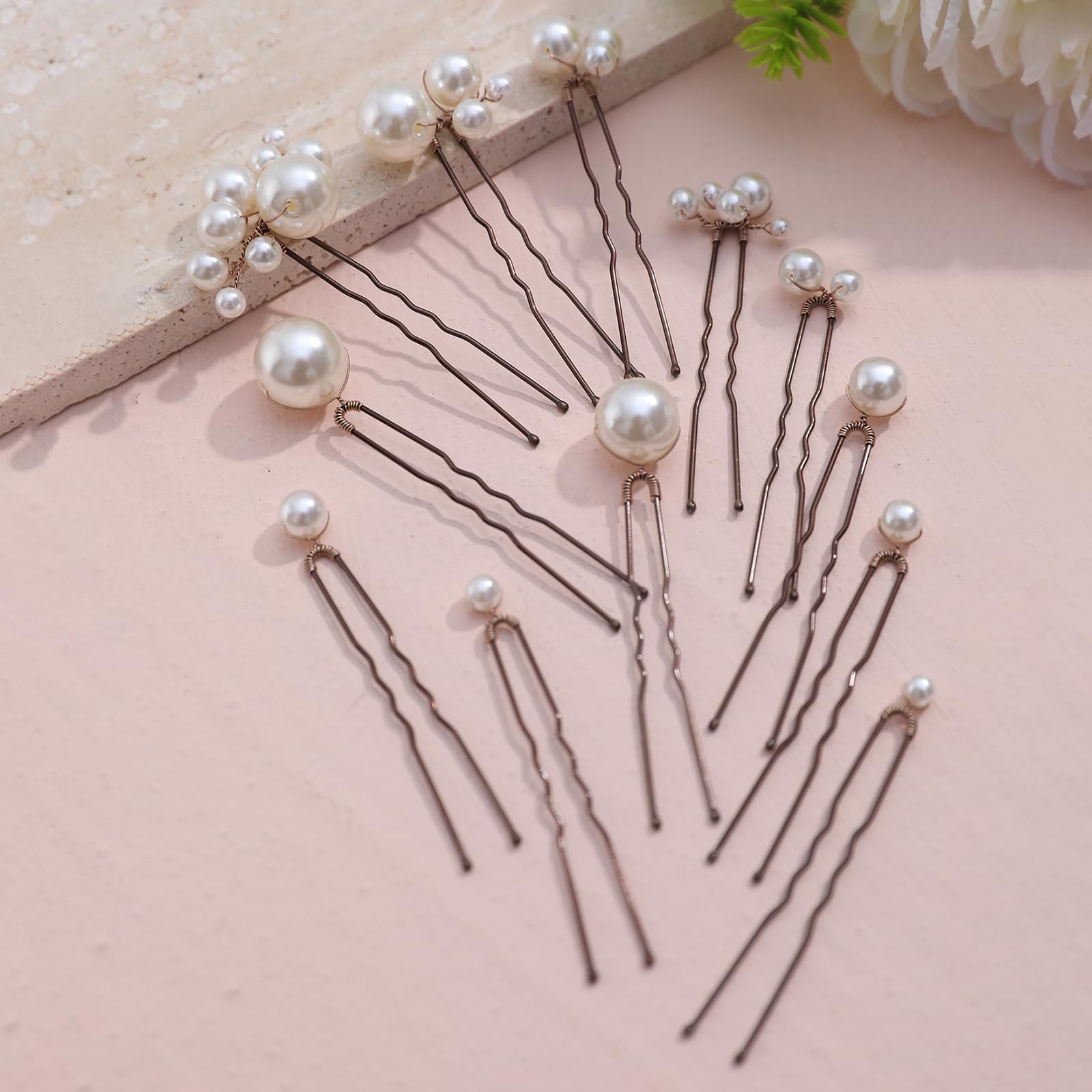SELFCLOUD pins paired with veil and flower showing cohesive bridal look benefit