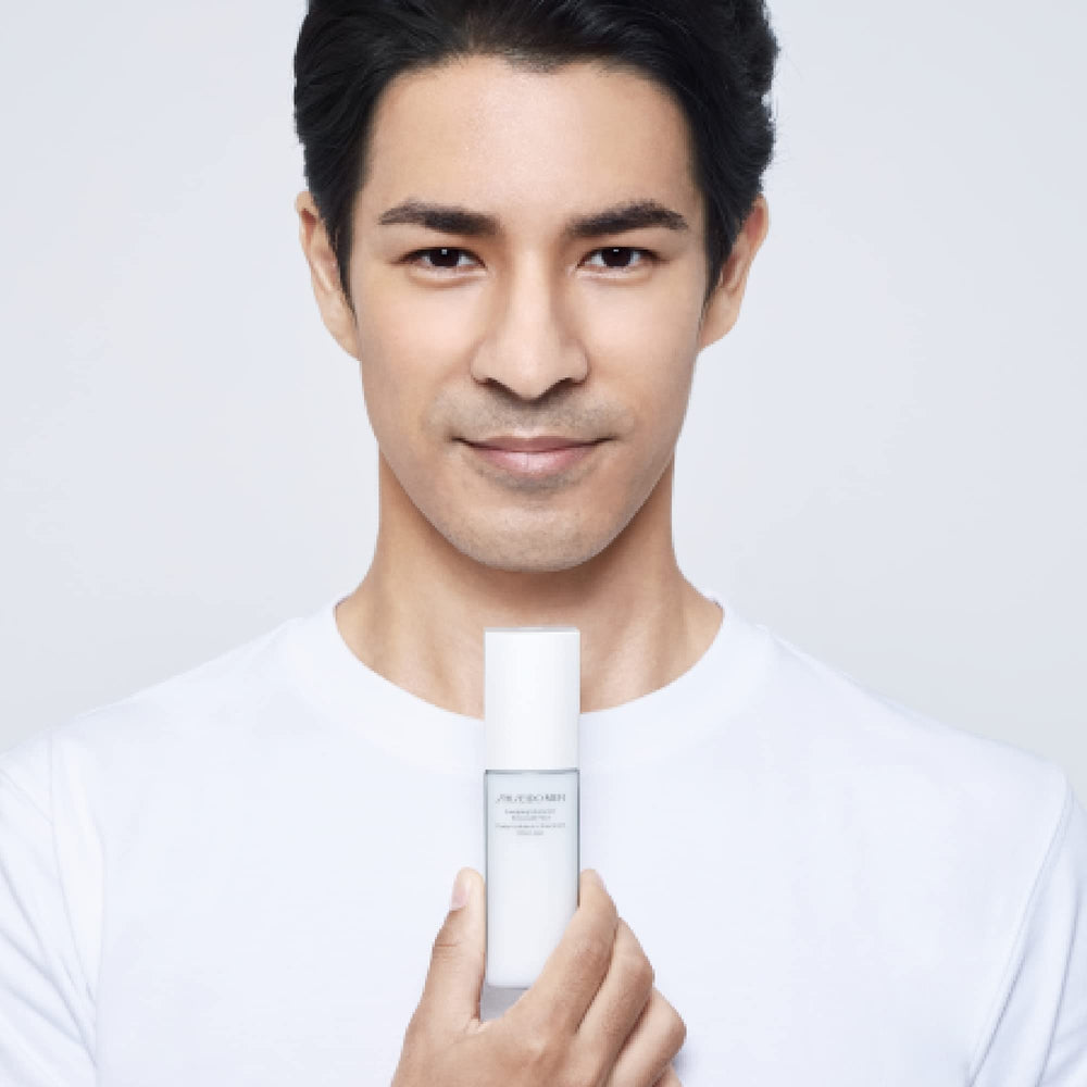 Shiseido men moisturizer label detail emphasizing product info and ingredient clarity benefit