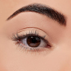 SIGMA BEAUTY Ignite creamy crayon texture close-up for smooth blending benefit