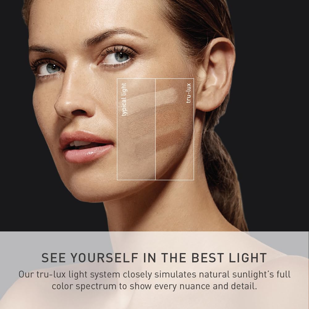 simplehuman Tru-Lux LED close-up showing even illumination for color accuracy benefit
