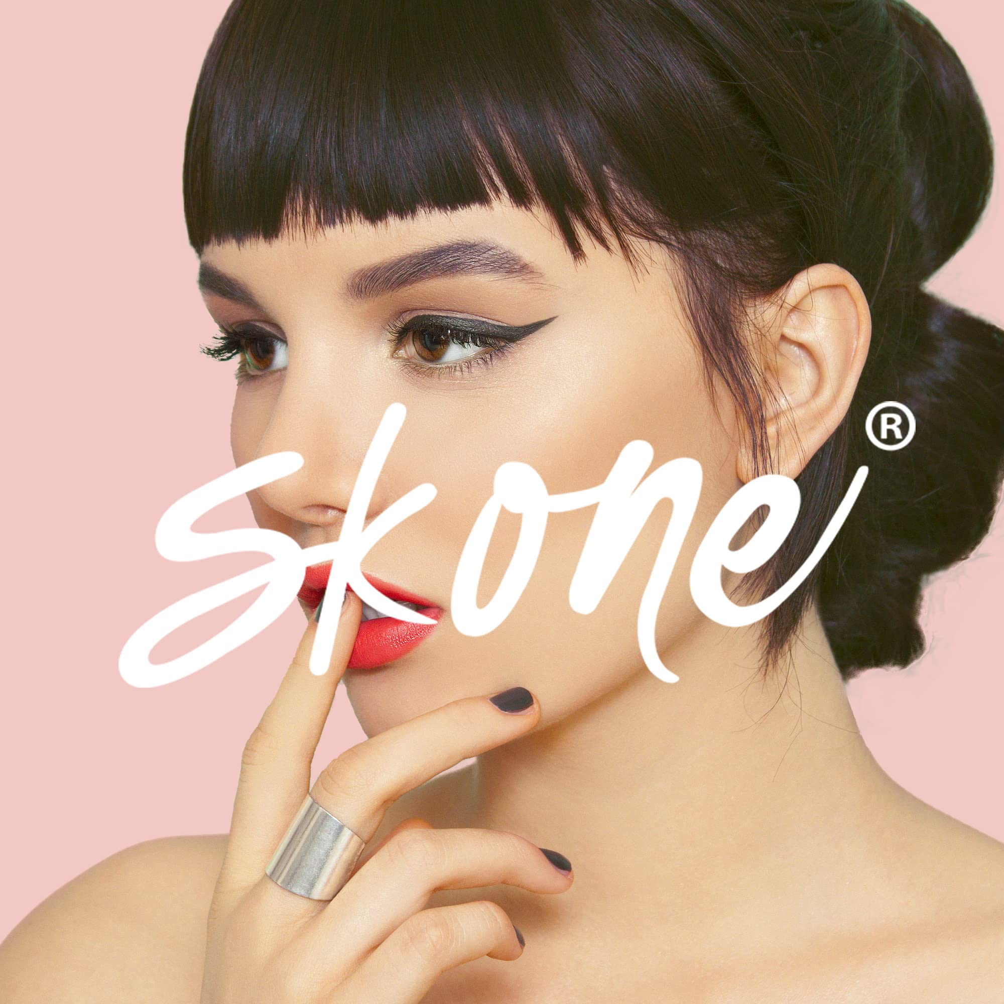 Skone texture dry finish detail illustrating quick-drying, non-transfer benefit