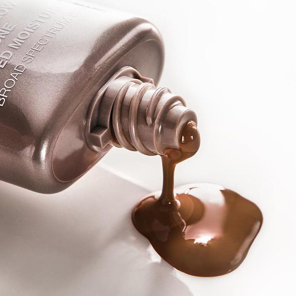 Smashbox product label highlighting SPF 25 protection for daily defense