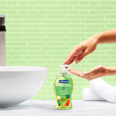Softsoap pump close-up demonstrating easy dispensing and controlled use