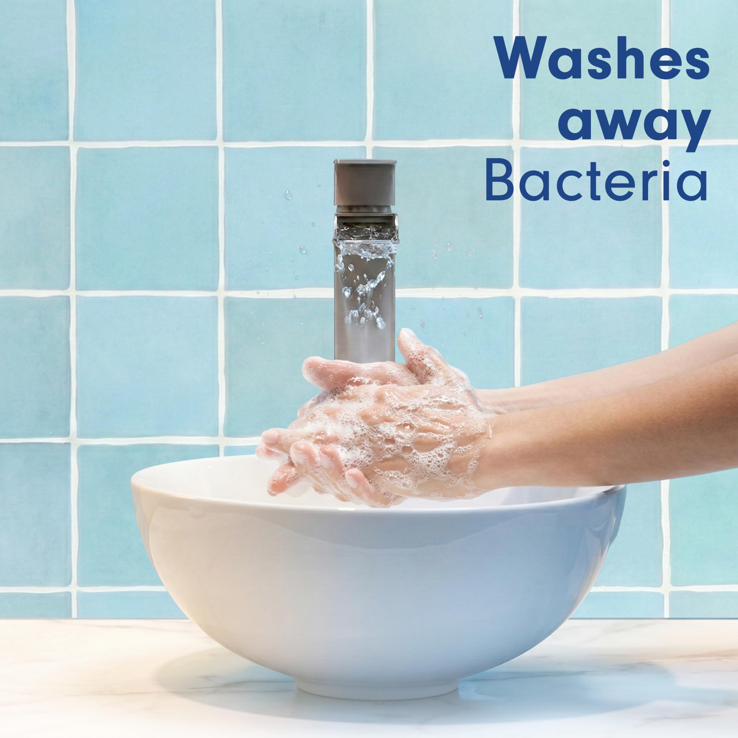 Softsoap creamy foam texture on hand demonstrating moisturizing lather