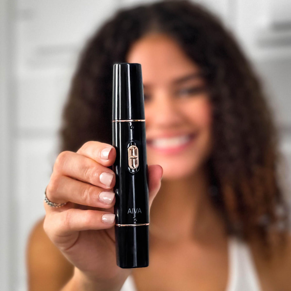 Spa Sciences AIVA trimming eyebrows for neat shaping and natural look