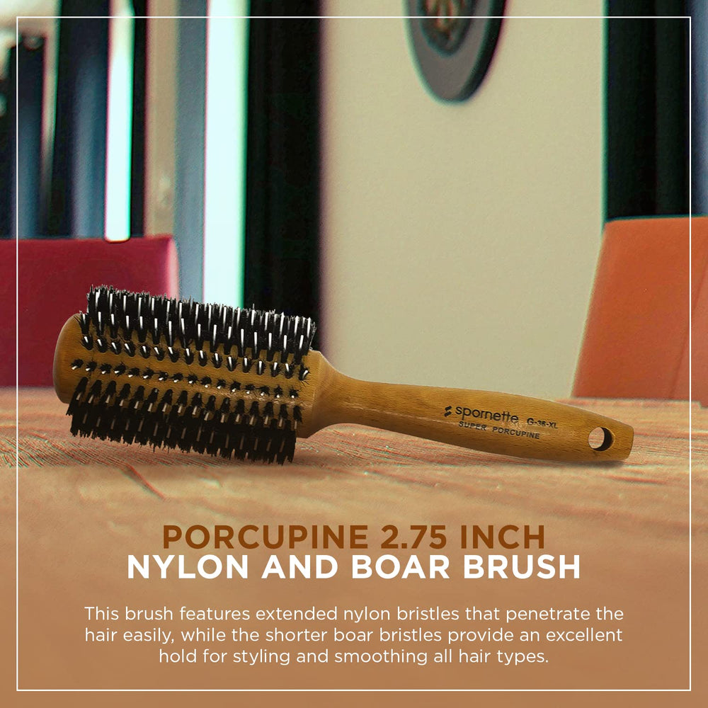 SPORNETTE close-up of boar and nylon bristles highlighting smoothing and detangling action