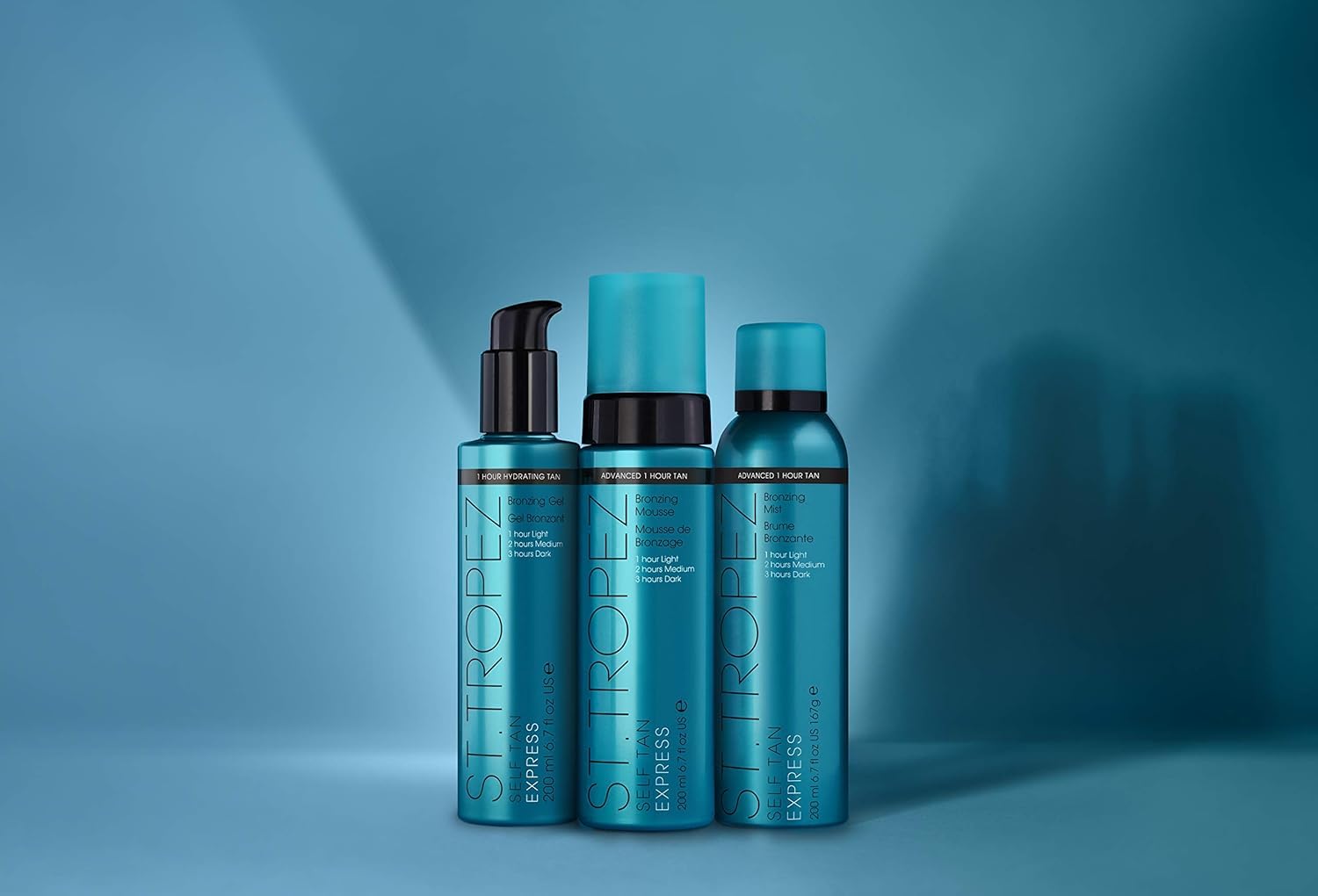 St.Tropez bottle in a beach bag lifestyle scene for ready-to-go bronzing