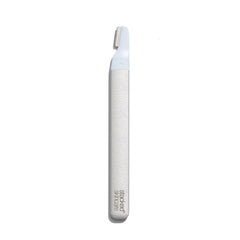 StackedSkincare close-up of blade edge detail highlighting precise cutting performance