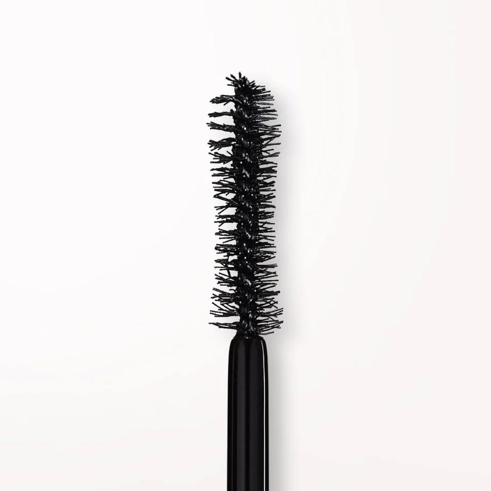 stila HUGE mascara label and ingredients list showing safe, non-irritating formula