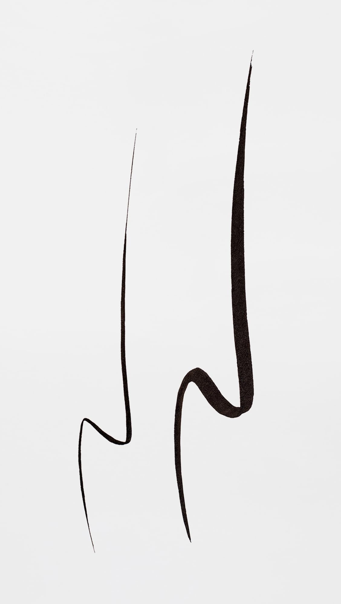 stila micro tip detail highlighting ultra-fine precision for tightlining and detail