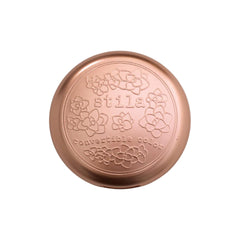 stila creamy texture swatch demonstrating blendable smooth finish benefit