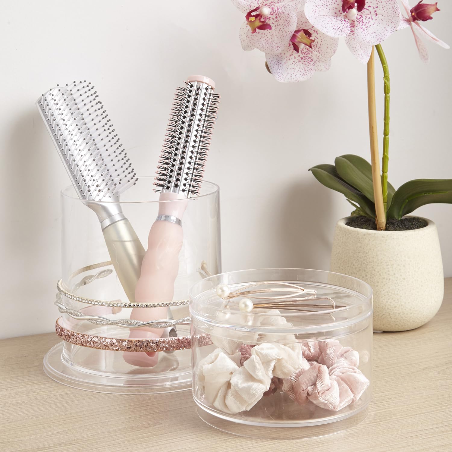 STORi Bella on a styled vanity showing elegant, clutter-free grooming area