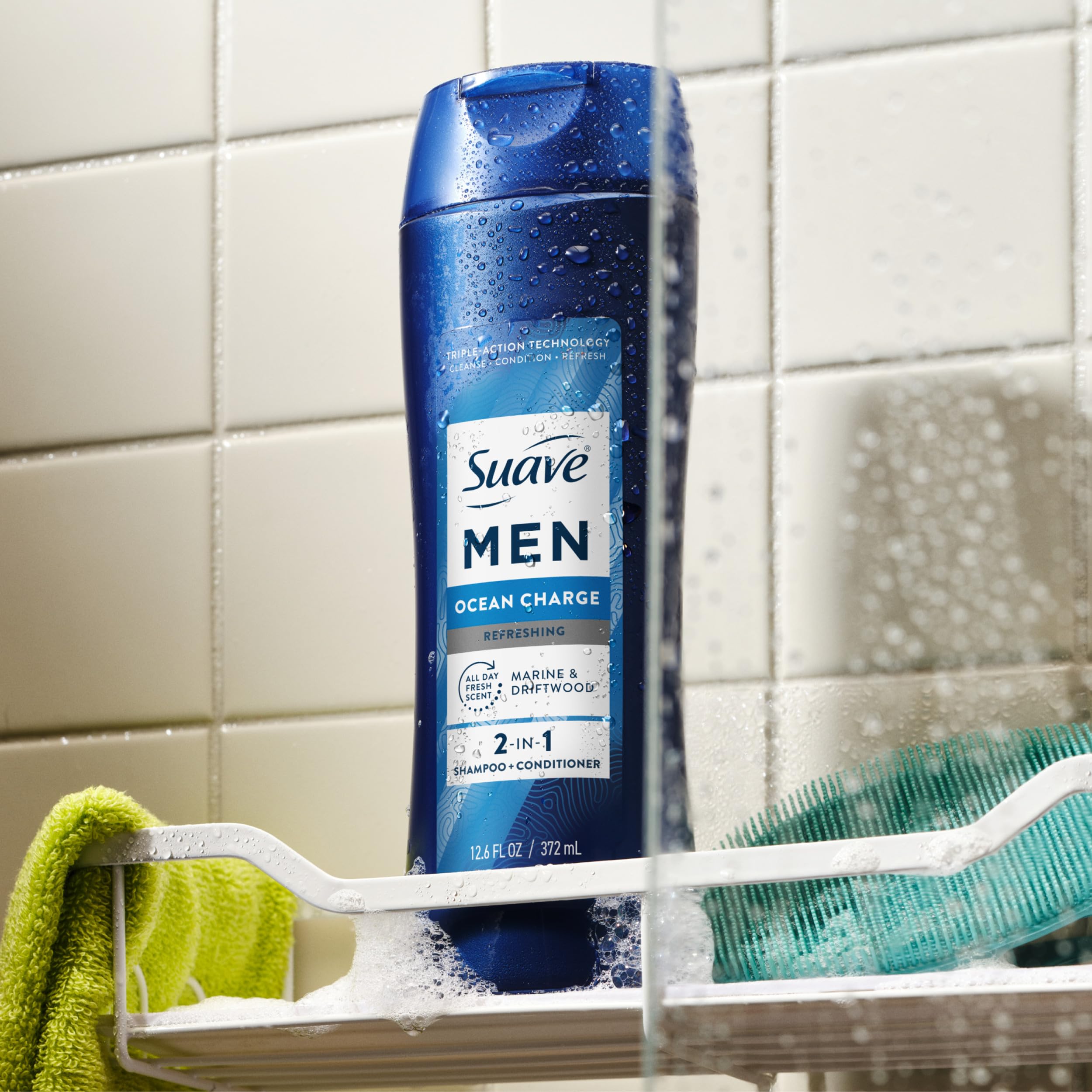 Pour of Suave formula showing lightweight texture for easy rinsing